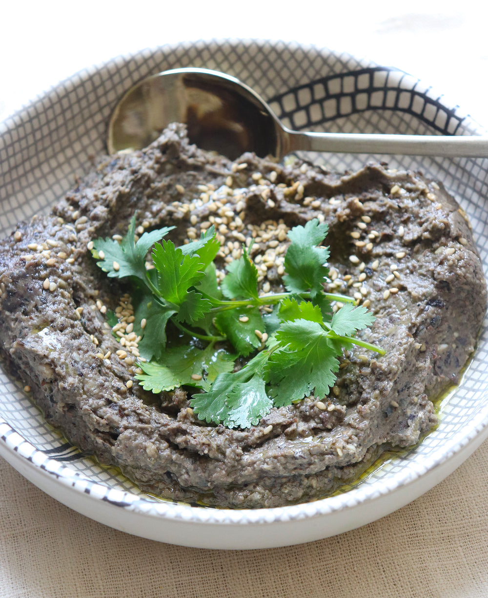 Black Bean Hummus