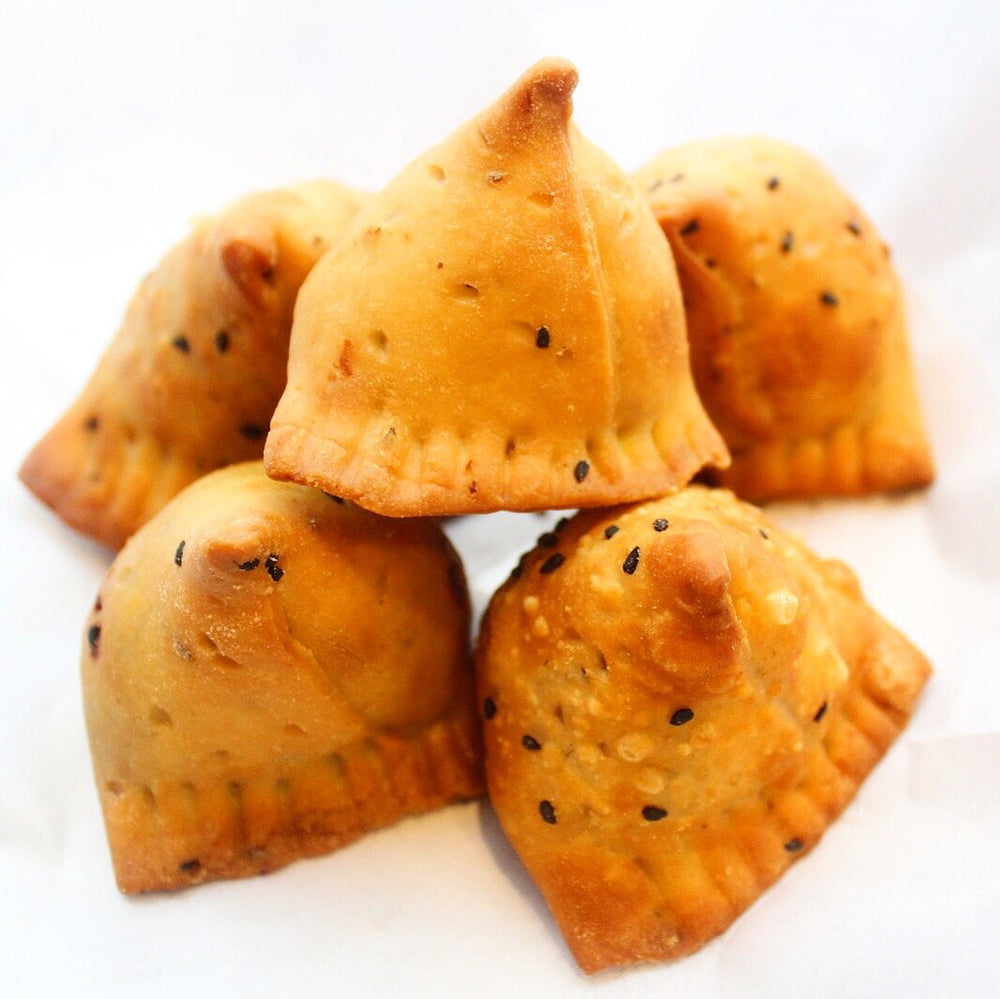 Potato Fenugreek Samosas