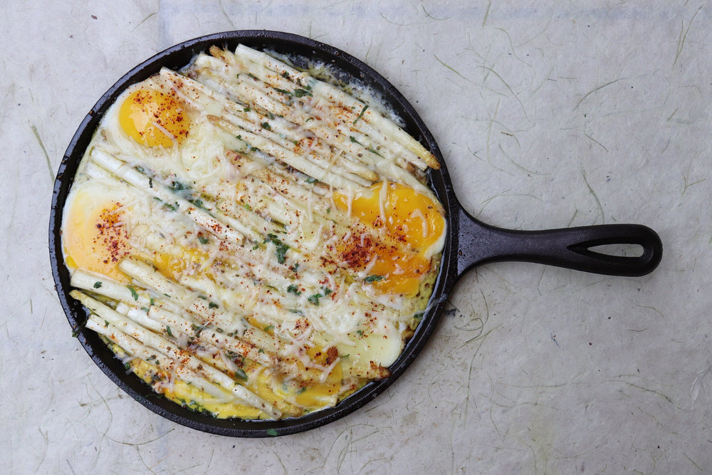 Baked White Asparagus With Egg